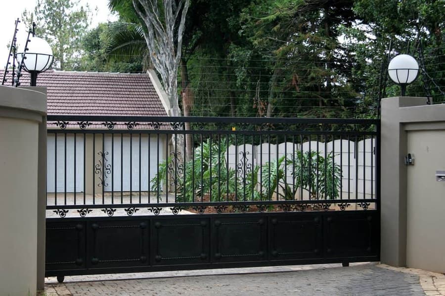 Steel entry gate installation